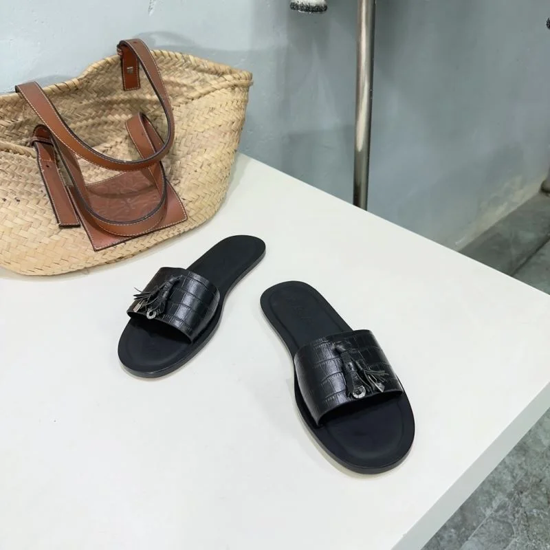 Sophisticated Loro Piana Sandals 9724