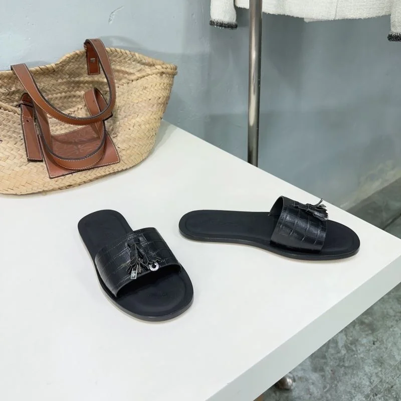 Sophisticated Loro Piana Sandals 9724