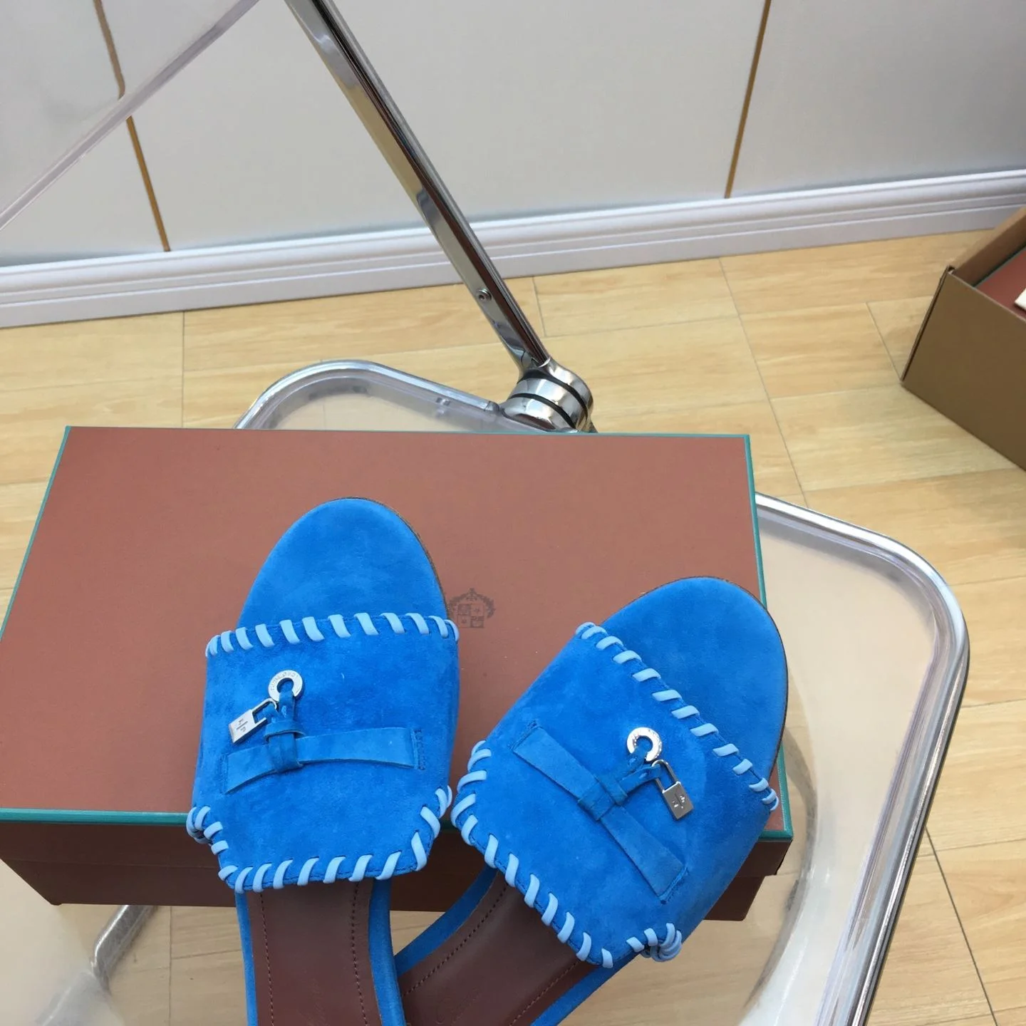 Sustainable Loro Piana Sandals 6197