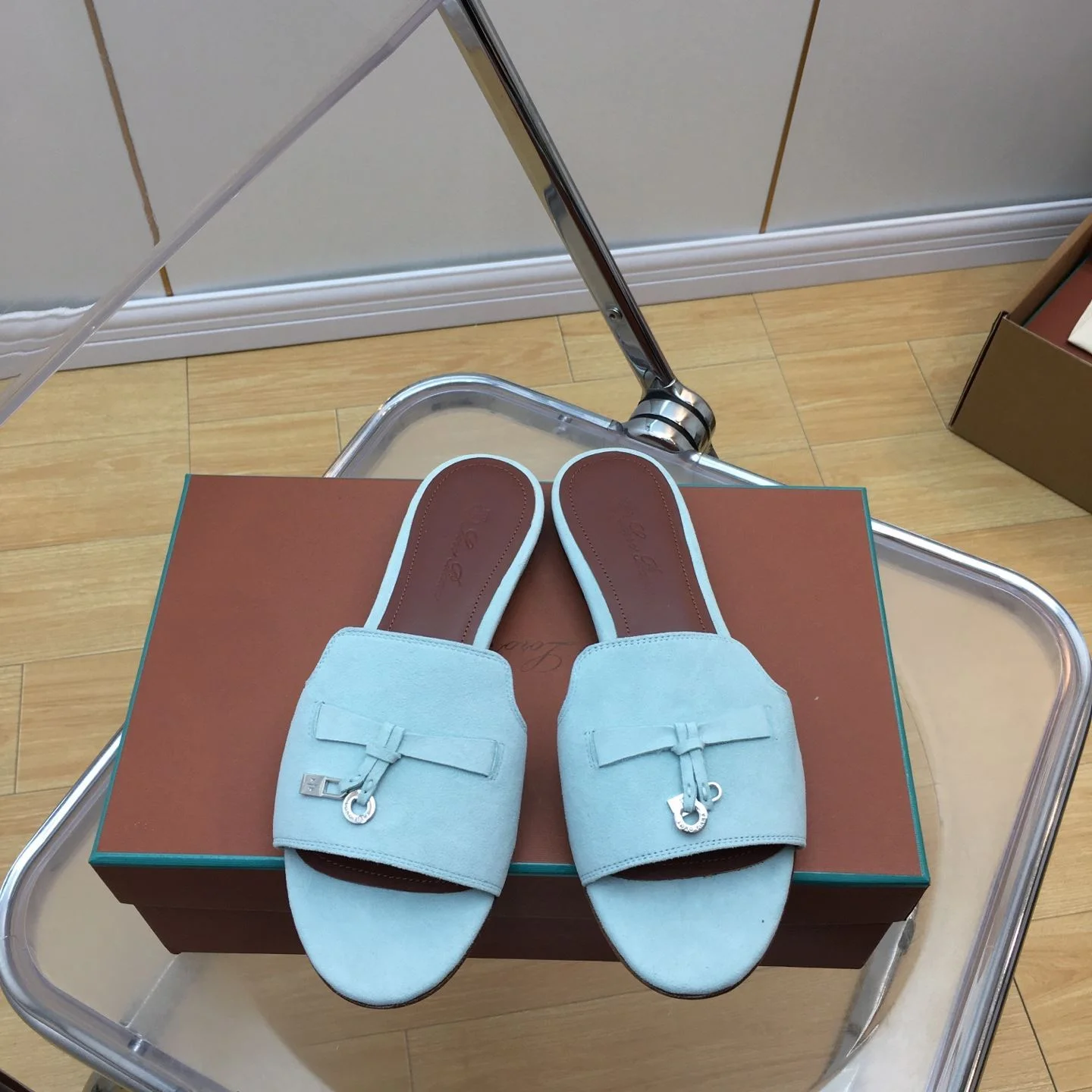 Loro Piana Sandals Casual 6195
