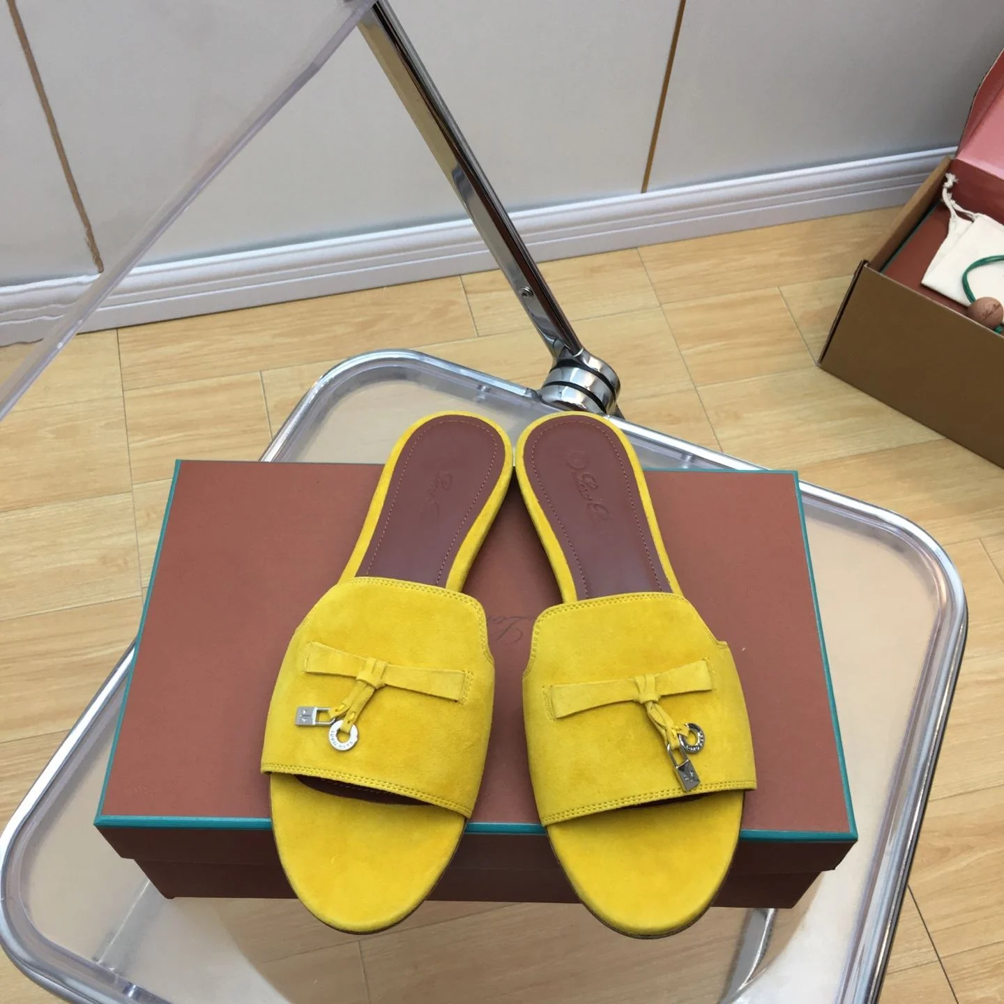 Loro Piana Sandals Durable 6189