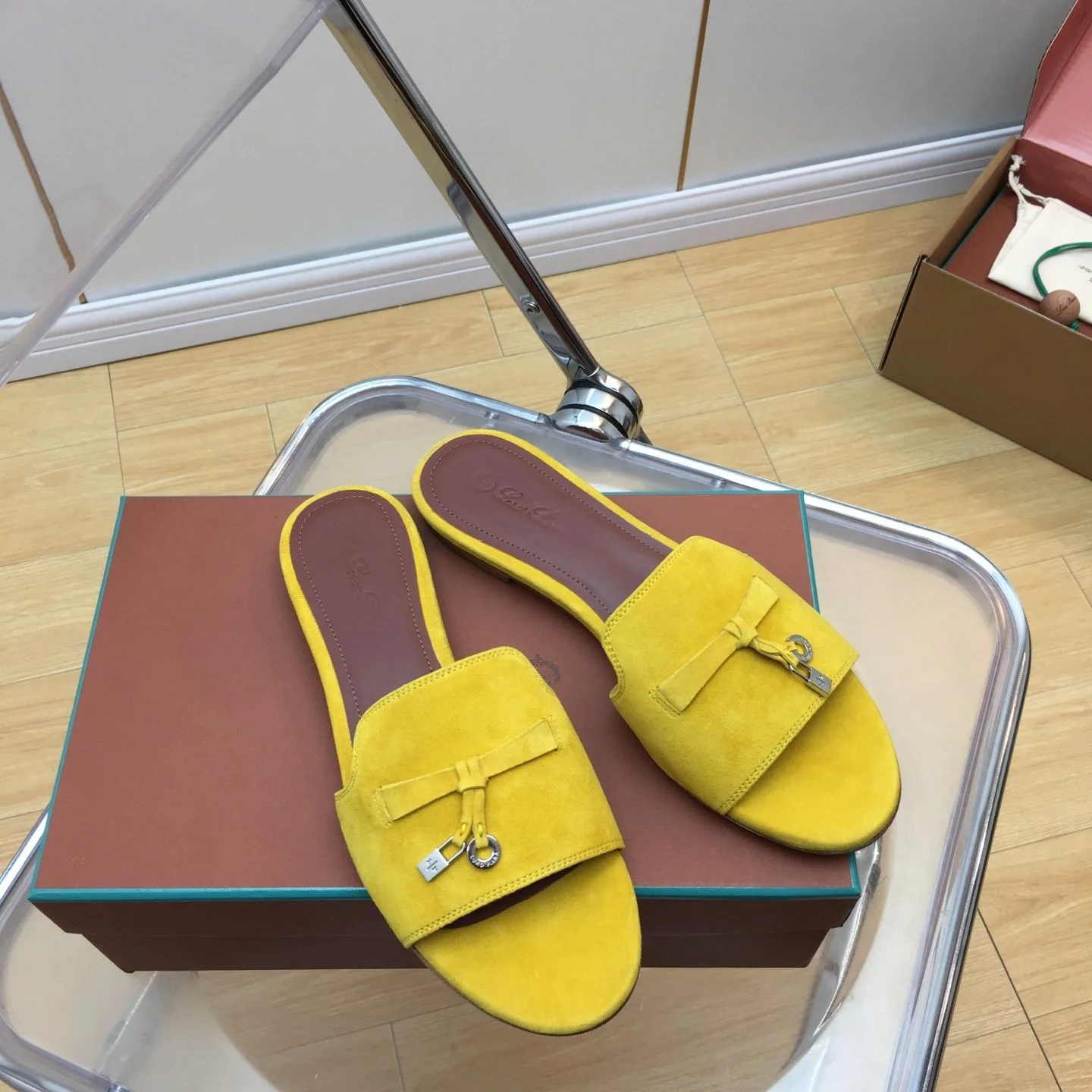 Loro Piana Sandals Durable 6189