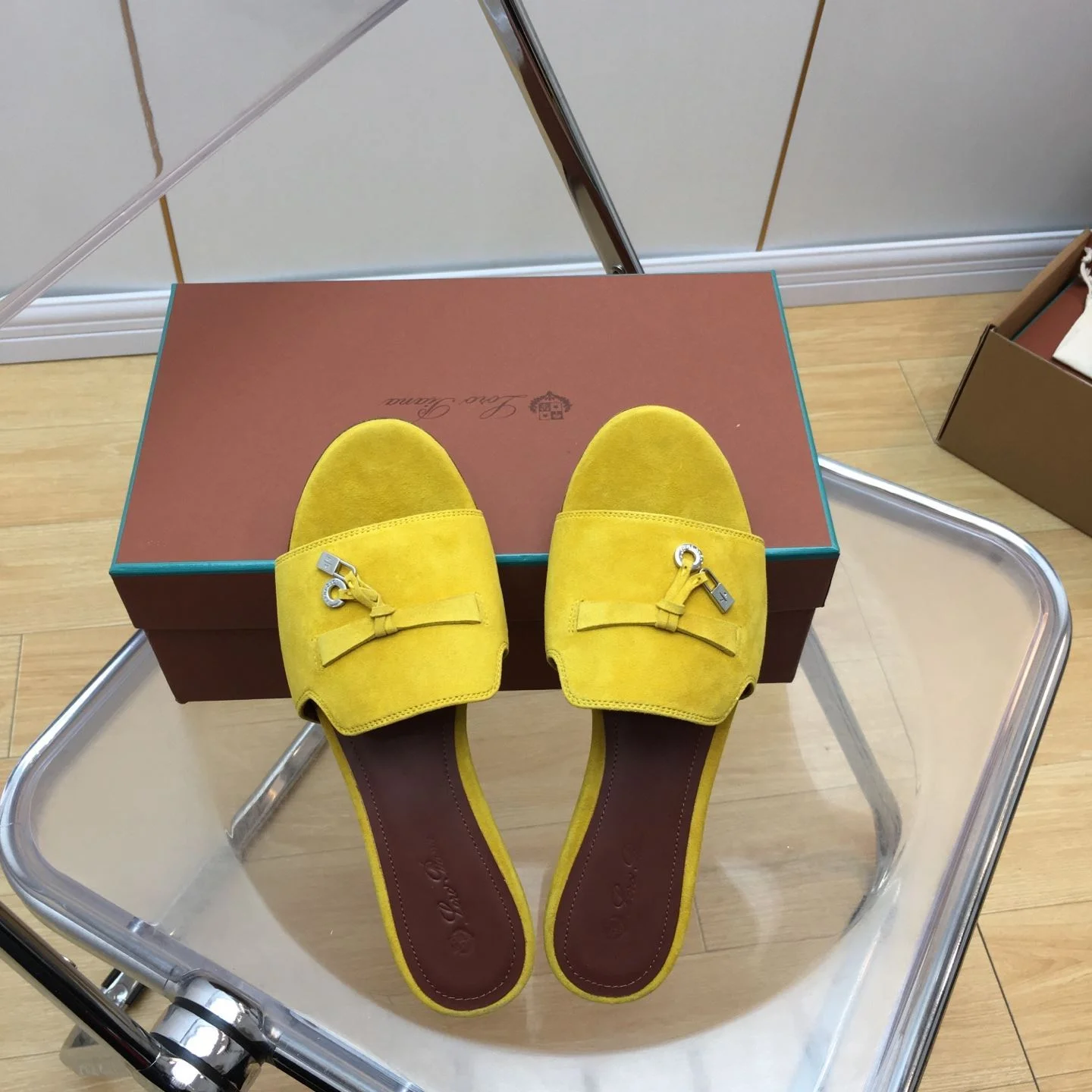 Loro Piana Sandals Durable 6189