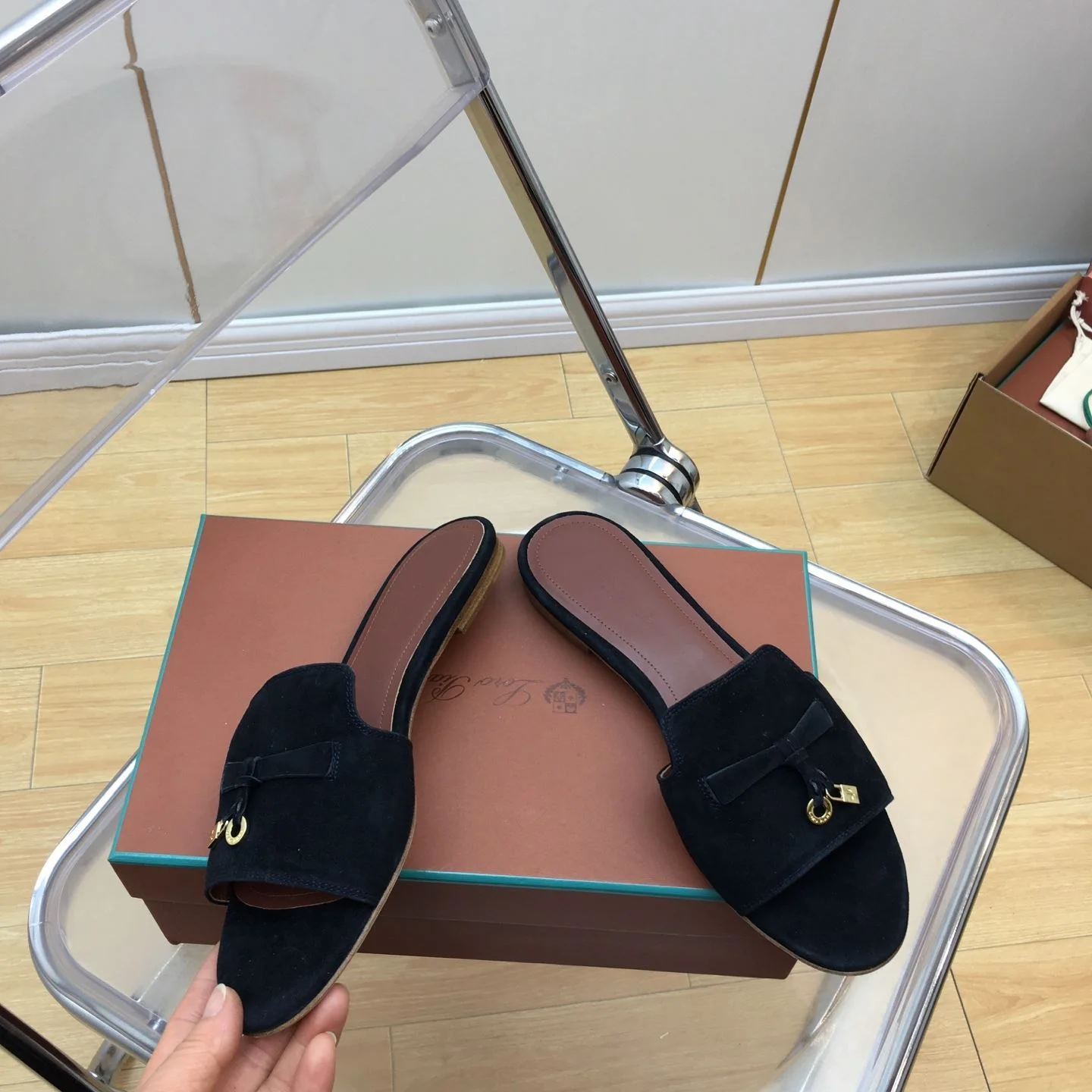 Loro Piana Sandals Unisex 6182