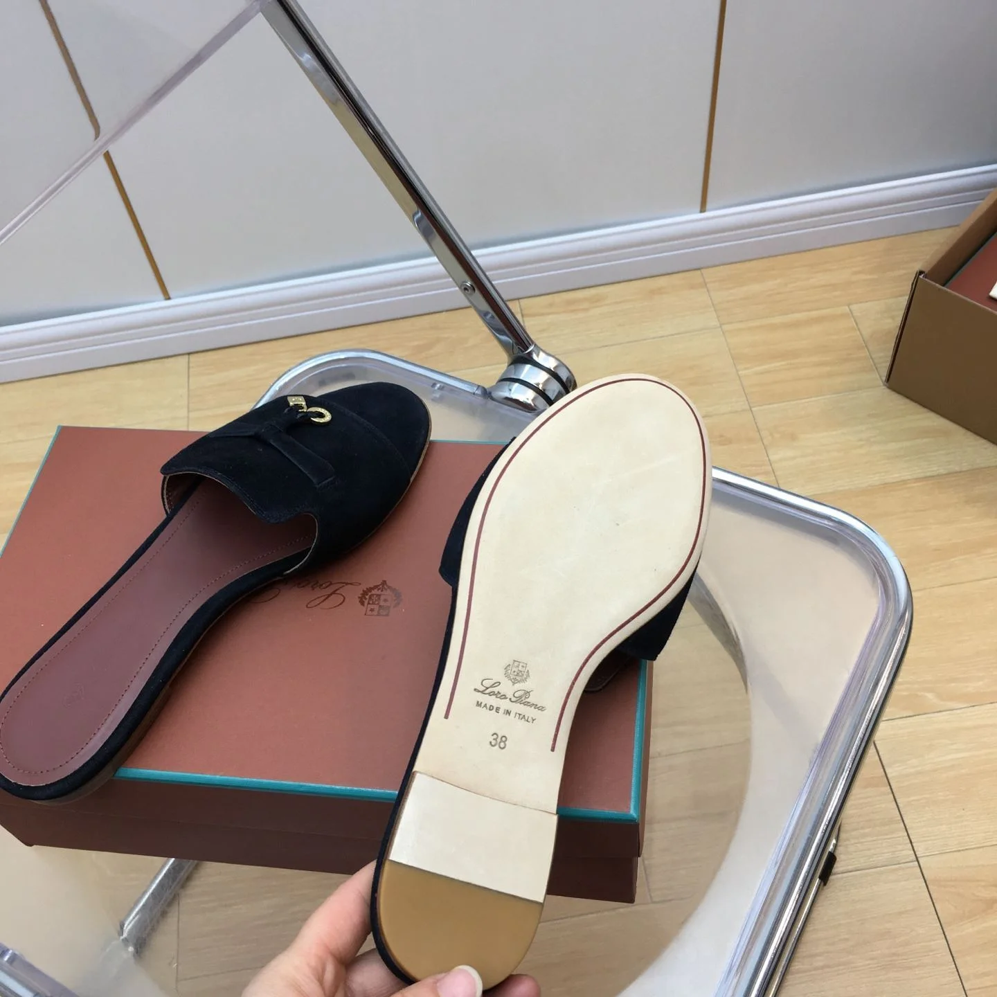 Loro Piana Sandals Unisex 6182