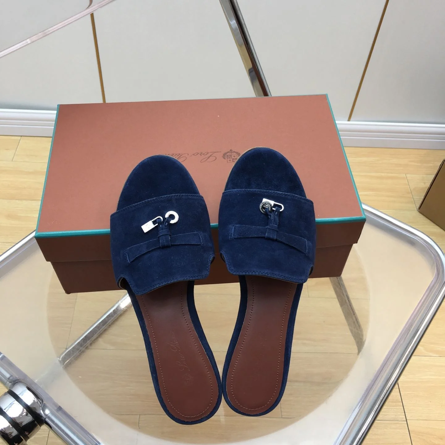 Bright Loro Piana Sandals 6221
