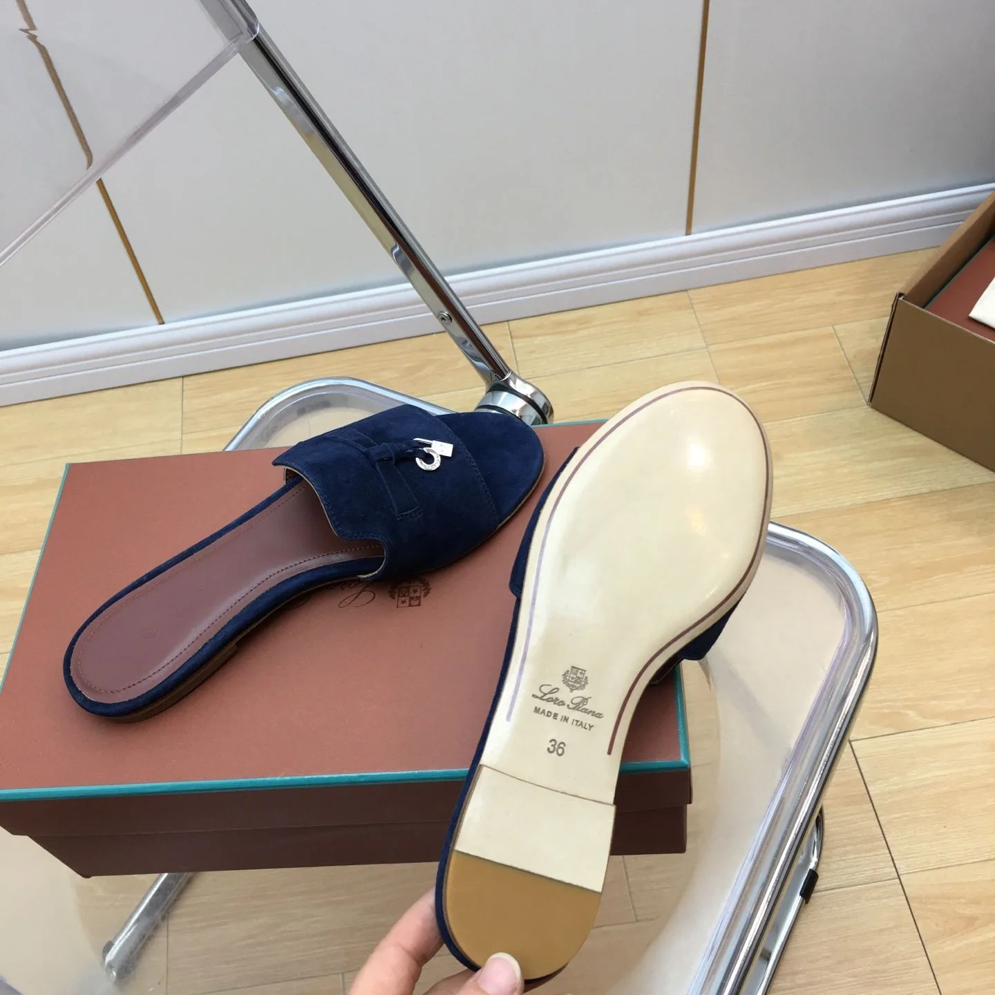 Bright Loro Piana Sandals 6221
