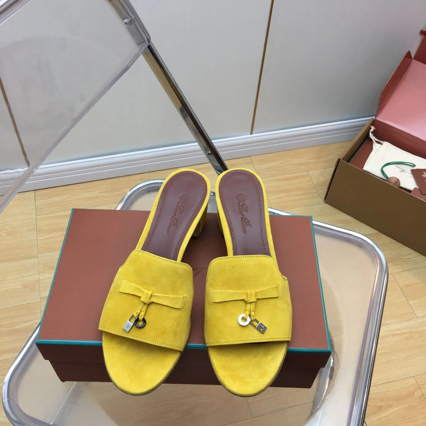 Loro Piana Sandals Refined 6181