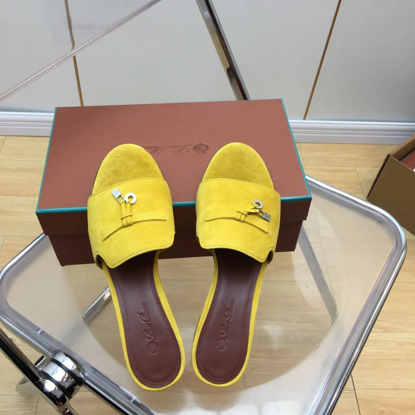 Loro Piana Sandals Refined 6181