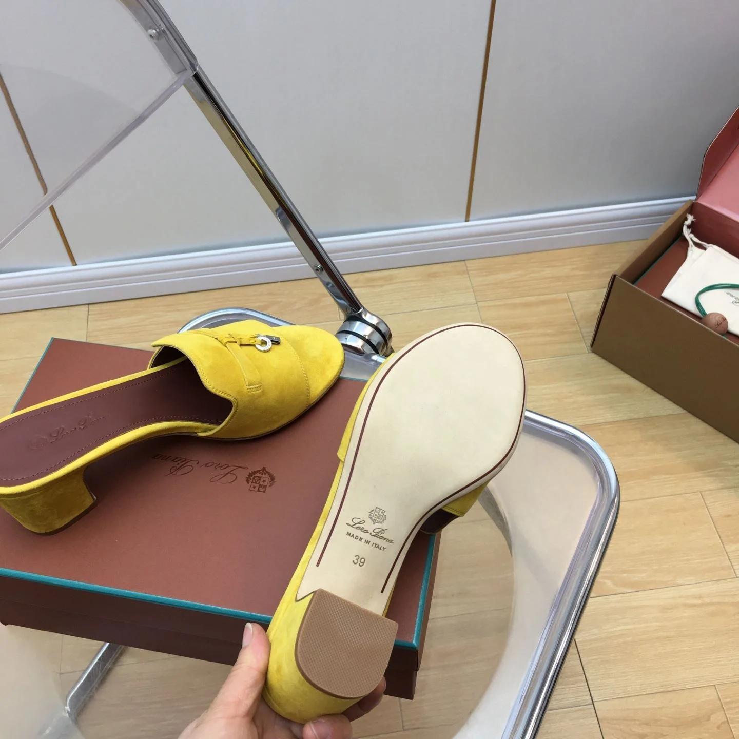 Loro Piana Sandals Refined 6181
