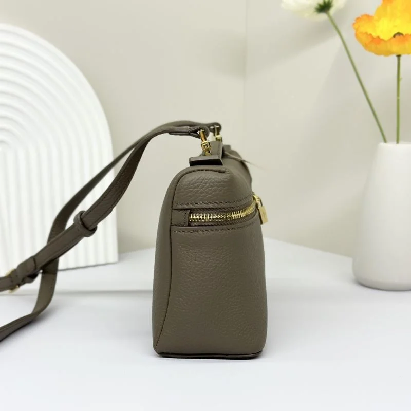 Cozy Loro Piana Satchel Bags 49371