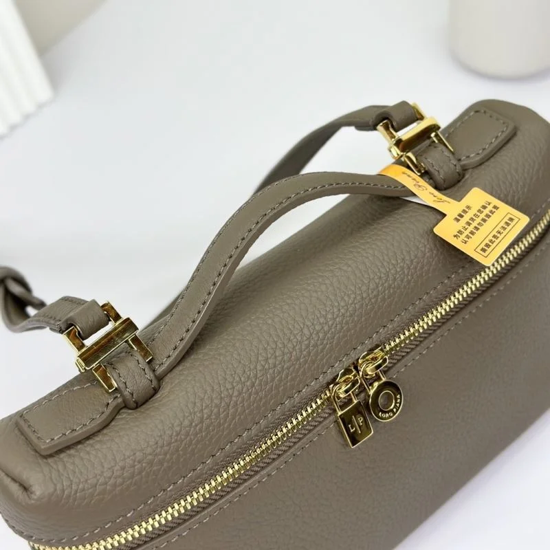 Cozy Loro Piana Satchel Bags 49371