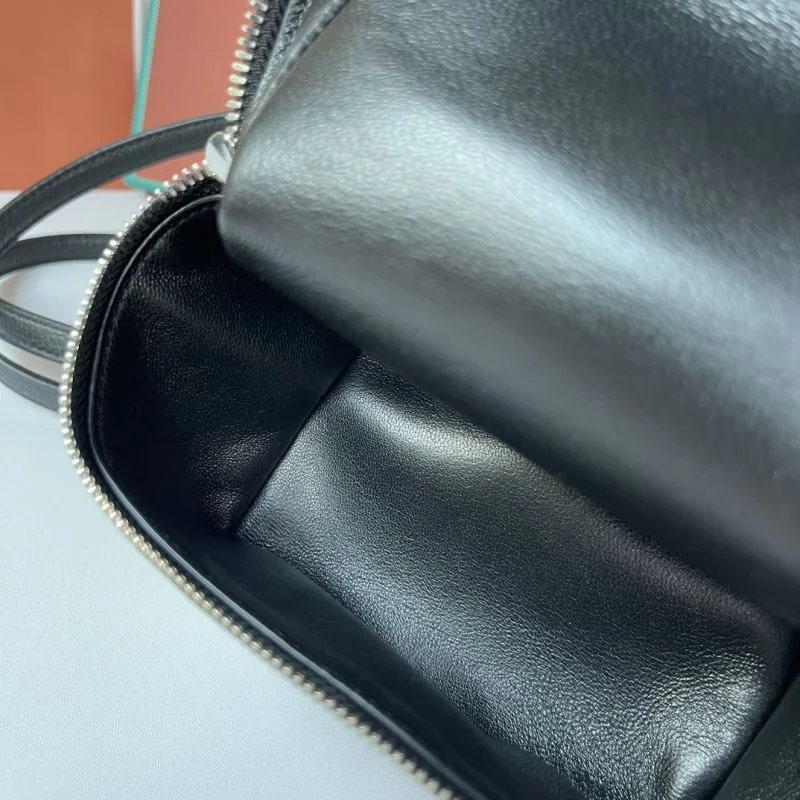 Elegant Loro Piana Satchel Bags 49367