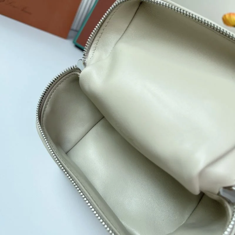 Timeless Loro Piana Satchel Bags 49358