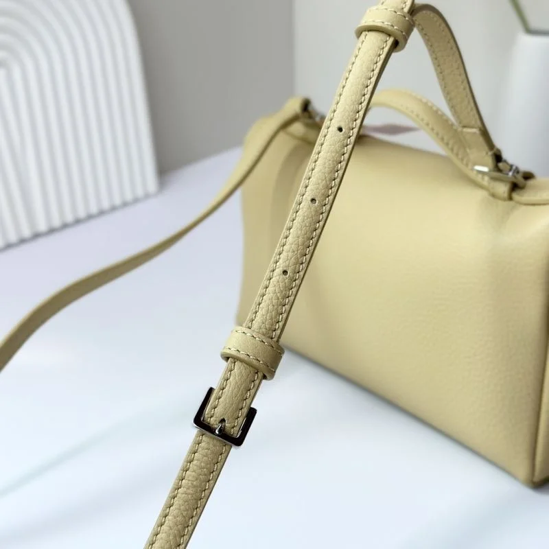 QuickDry Loro Piana Satchel Bags 44276