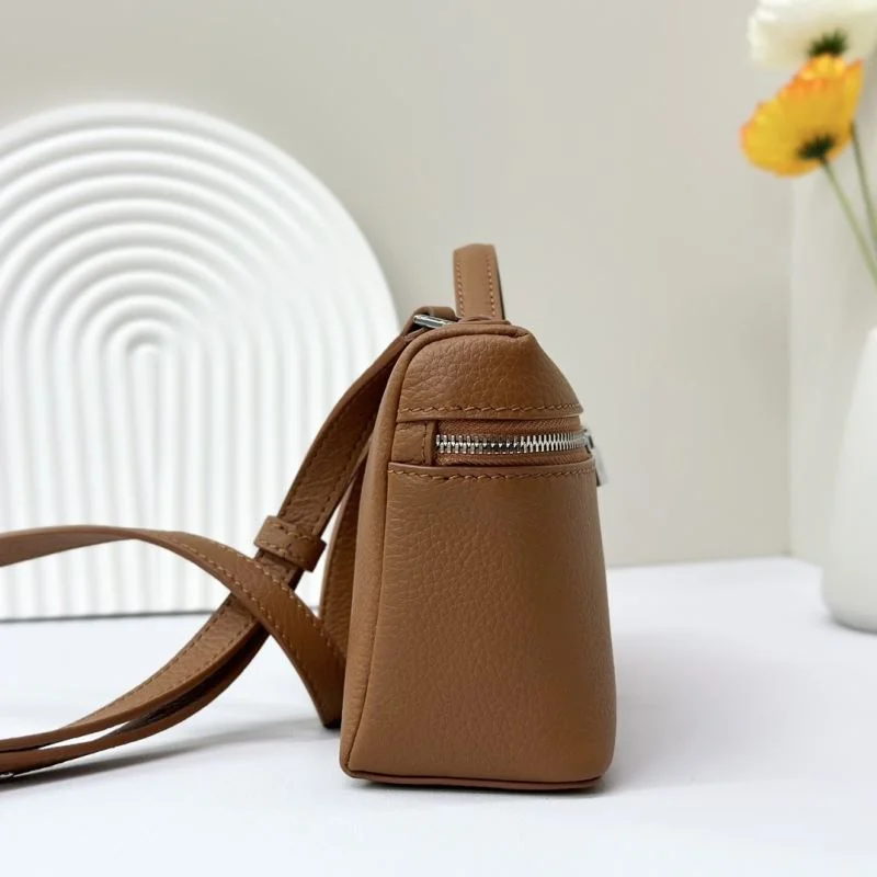 Cozy Loro Piana Satchel Bags 44302