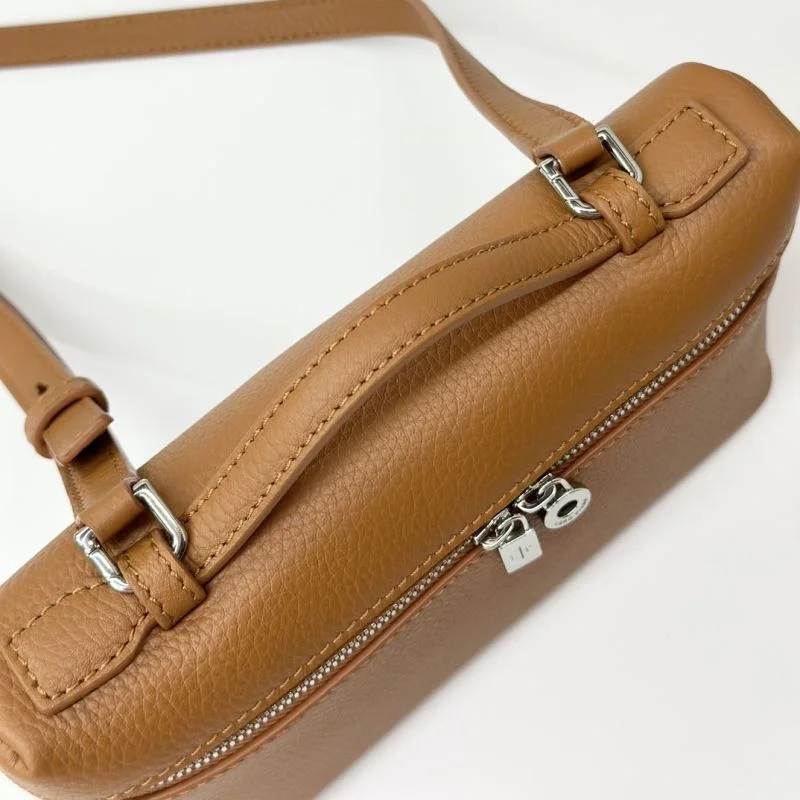 Cozy Loro Piana Satchel Bags 44302