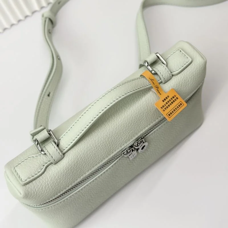 Sporty Loro Piana Satchel Bags 44294