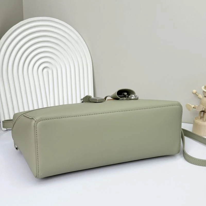 Loro Piana Satchel Bags UrbanStyle 44198