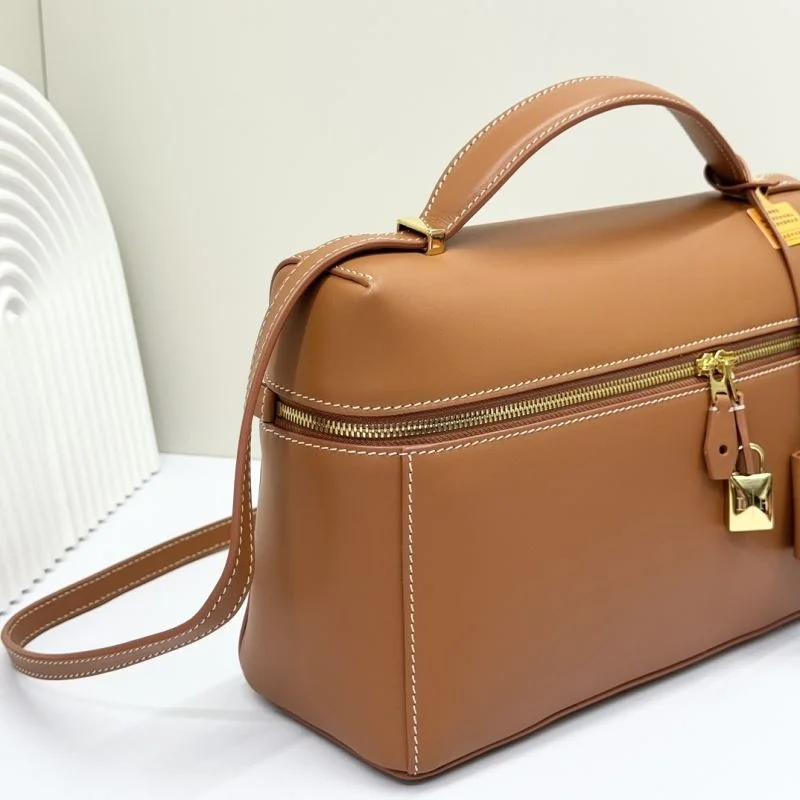 Sporty Loro Piana Satchel Bags 44180