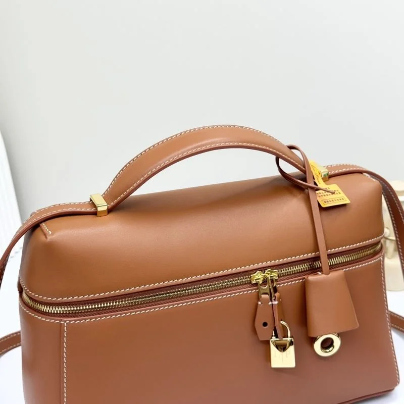 Sporty Loro Piana Satchel Bags 44180