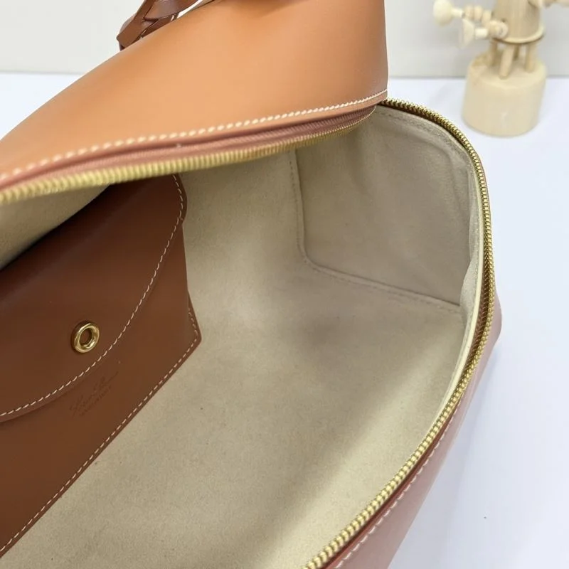 Sporty Loro Piana Satchel Bags 44180
