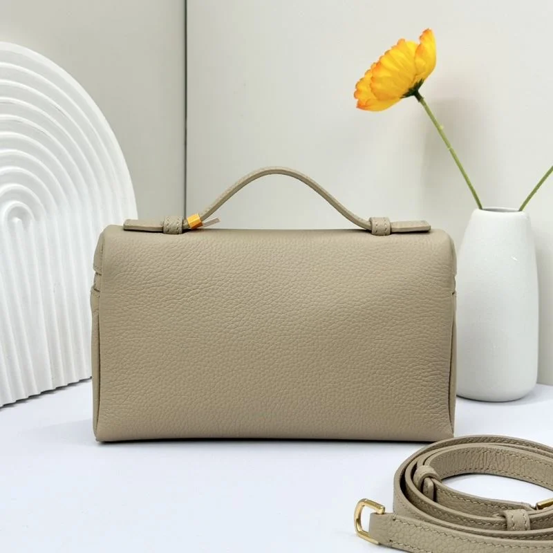 Bold Loro Piana Satchel Bags 44168