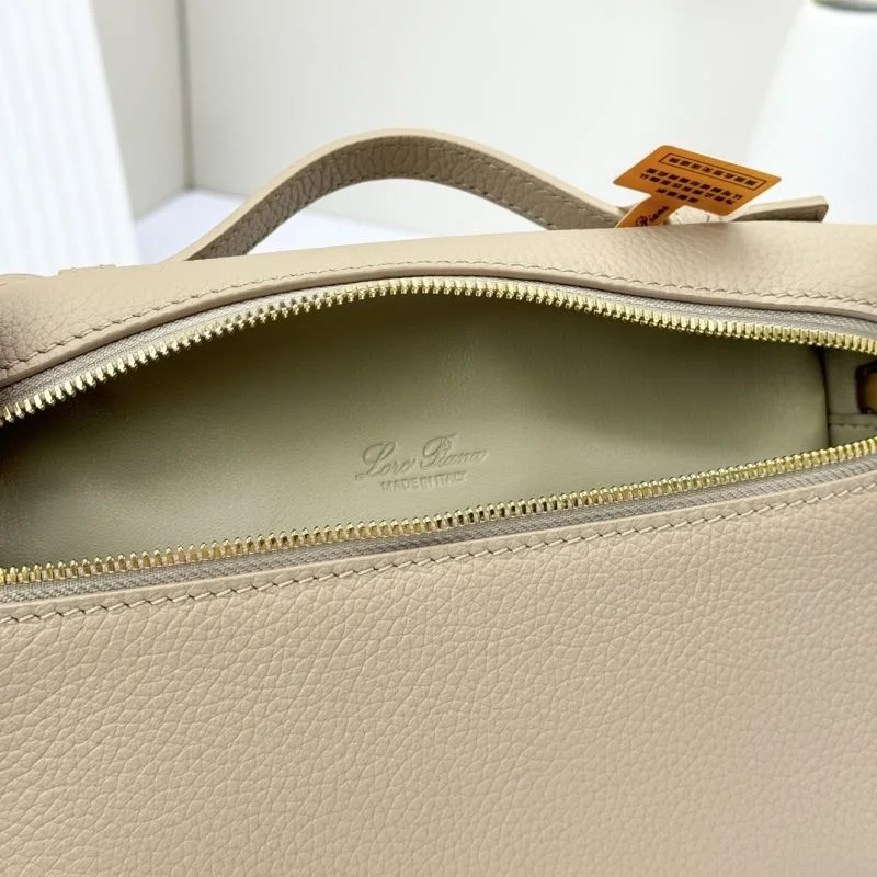 Bold Loro Piana Satchel Bags 44168