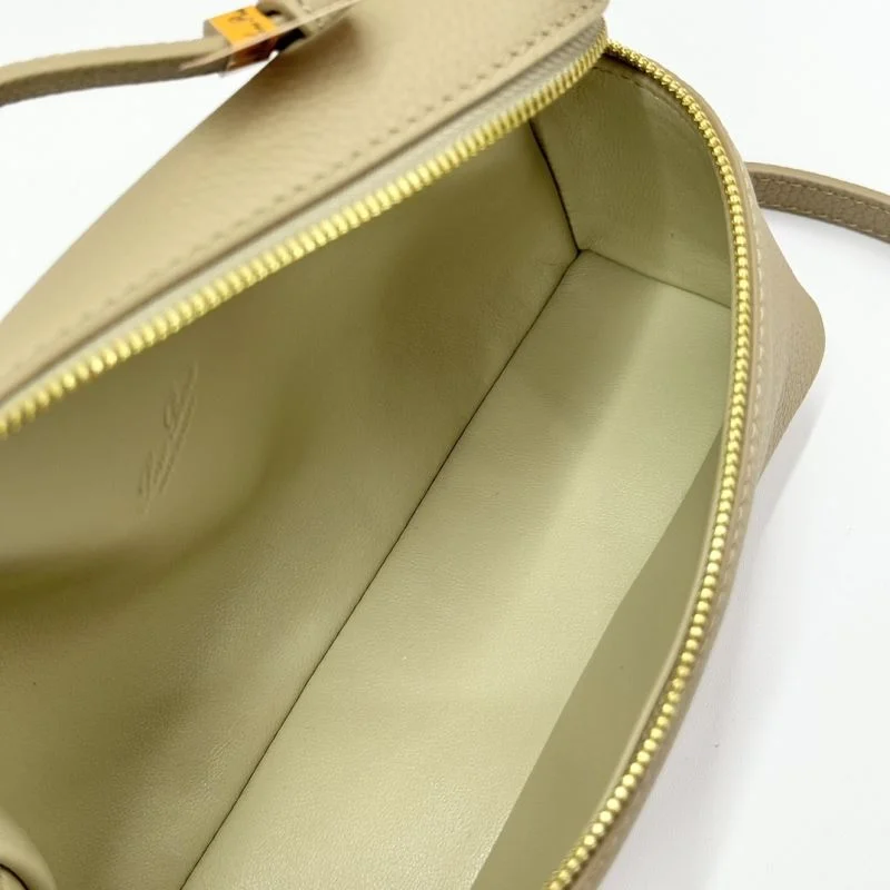 Bold Loro Piana Satchel Bags 44168