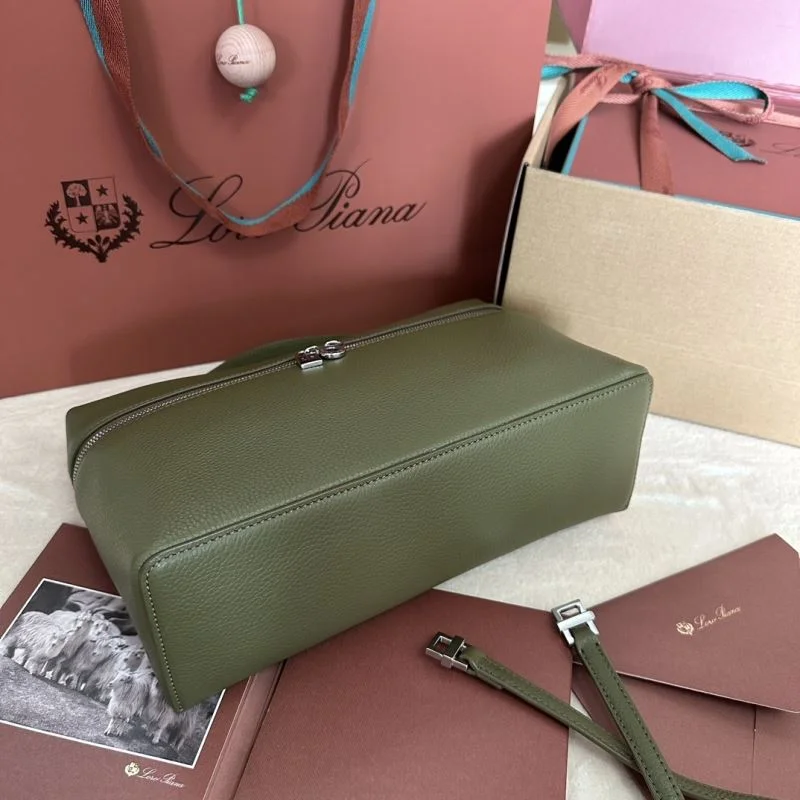 Trendsetting Loro Piana Satchel Bags 43954