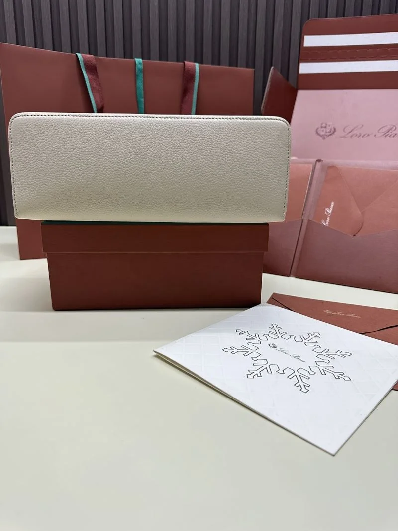 Trendsetting Loro Piana Satchel Bags 43937