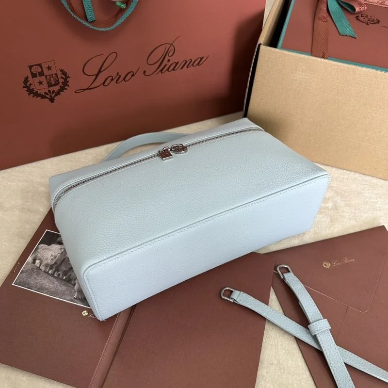 Sporty Loro Piana Satchel Bags 43910