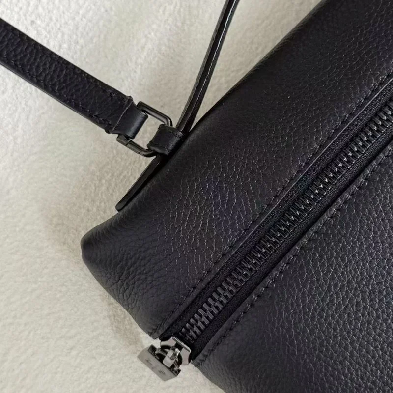 Sophisticated Loro Piana Satchel Bags 43610