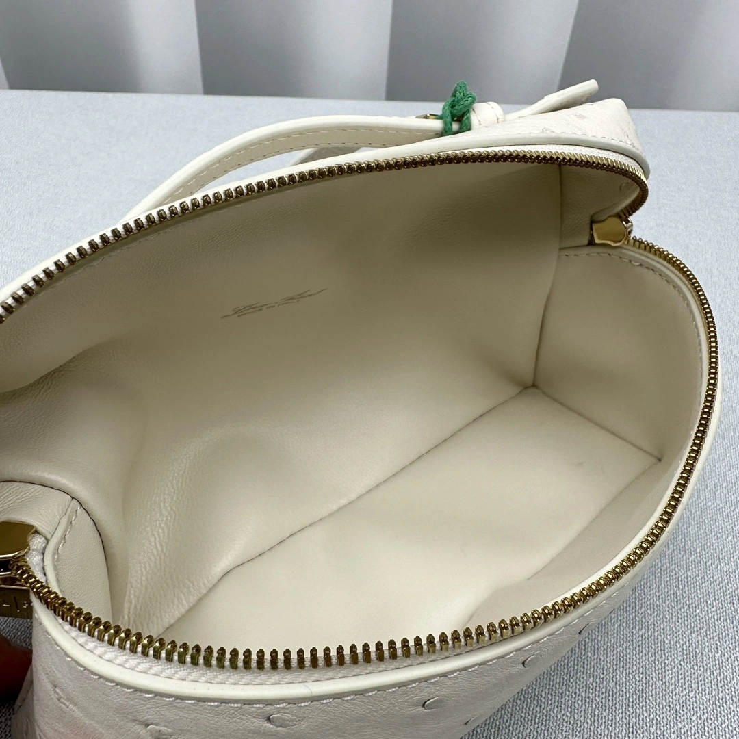 Loro Piana Satchel bags Reliable 69532