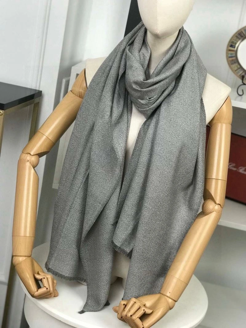 Casual Loro Piana Scarf 270943