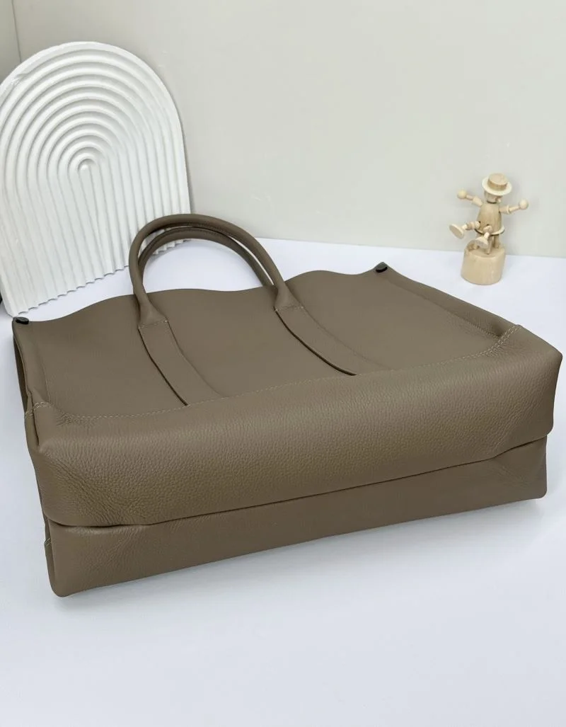 Loro Piana Shopping Bags Supportive 44161