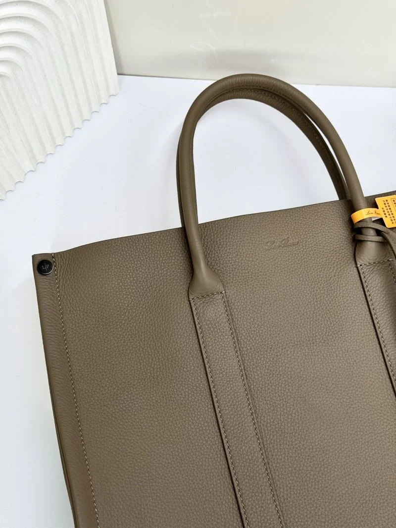 Loro Piana Shopping Bags Supportive 44161