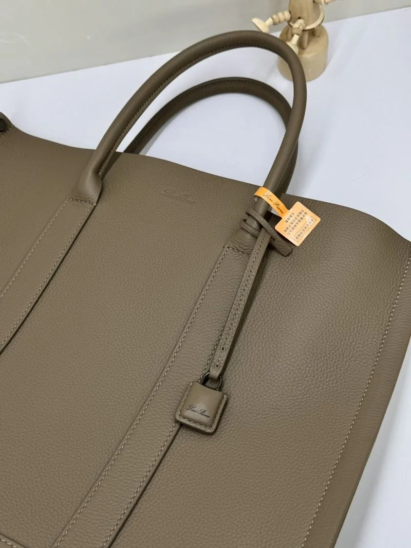 Loro Piana Shopping Bags Supportive 44161