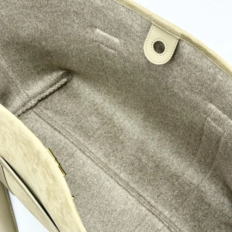 Loro Piana Shopping Bags Durable 44133