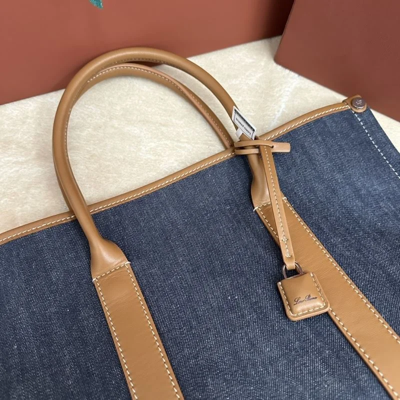 Loro Piana Shopping Bags Fashionable 43833