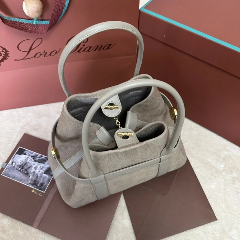 Supportive Loro Piana Shopping Bags 43604