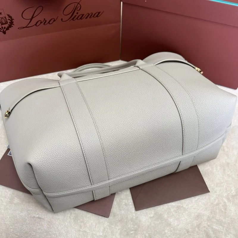 Loro Piana Shopping Bags Attractive 43608
