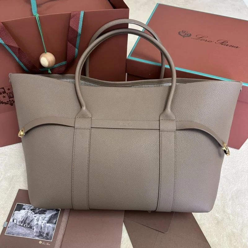Effortless Loro Piana Shopping Bags 43609