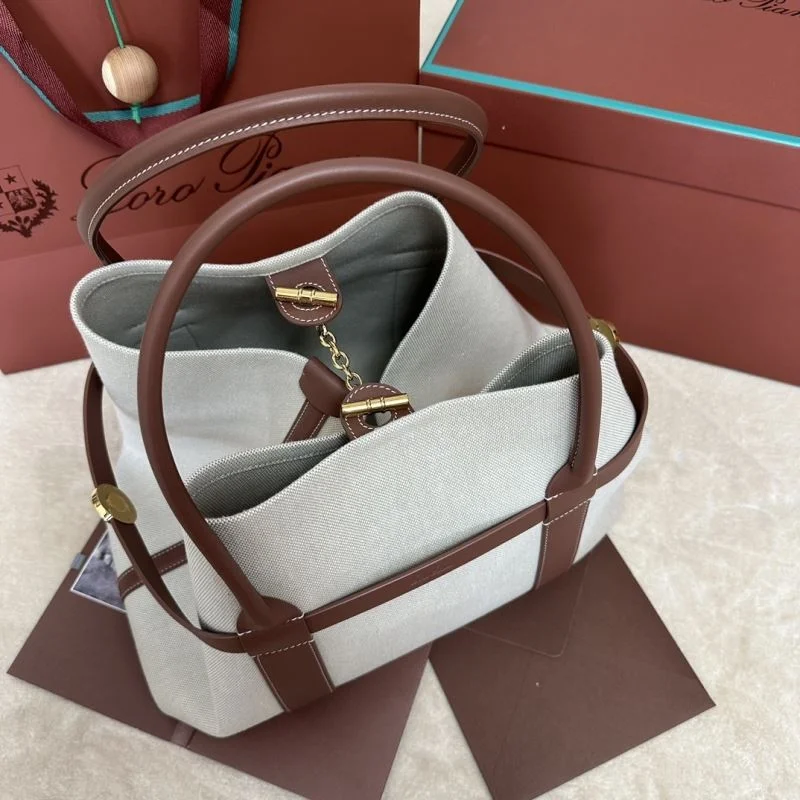 Timeless Loro Piana Shopping Bags 43659