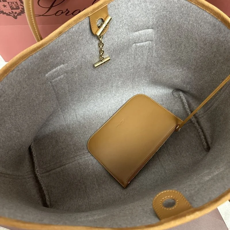 Loro Piana Shopping Bags Unisex 43607