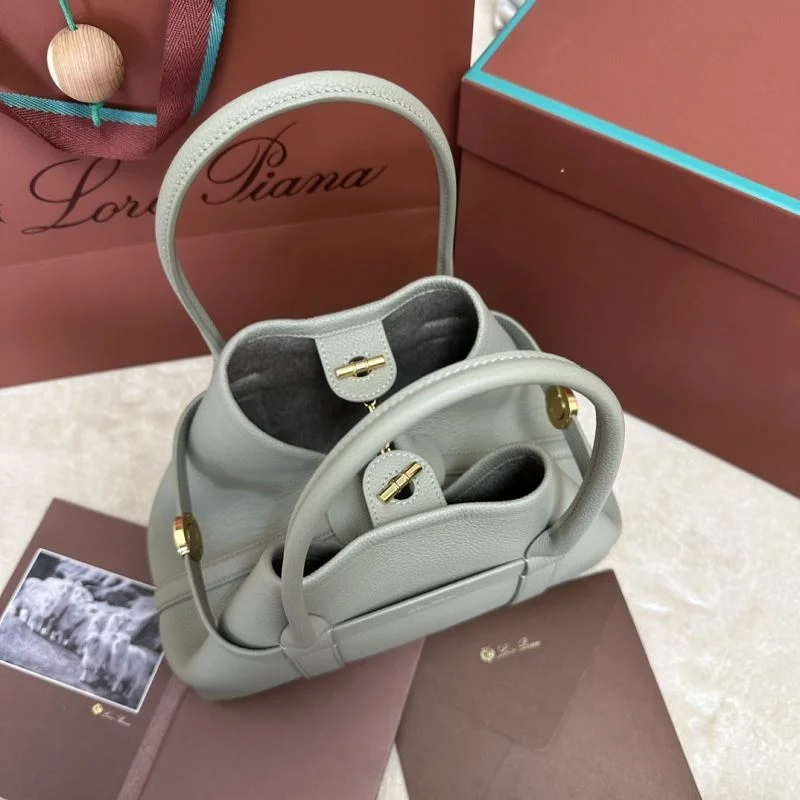 Stylish Loro Piana Shopping Bags 43596