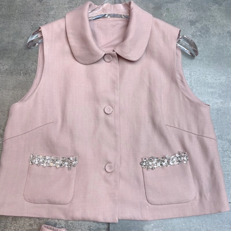 Snug Loro Piana Short Suits 151534