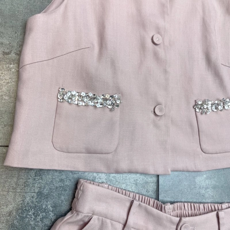 Snug Loro Piana Short Suits 151534