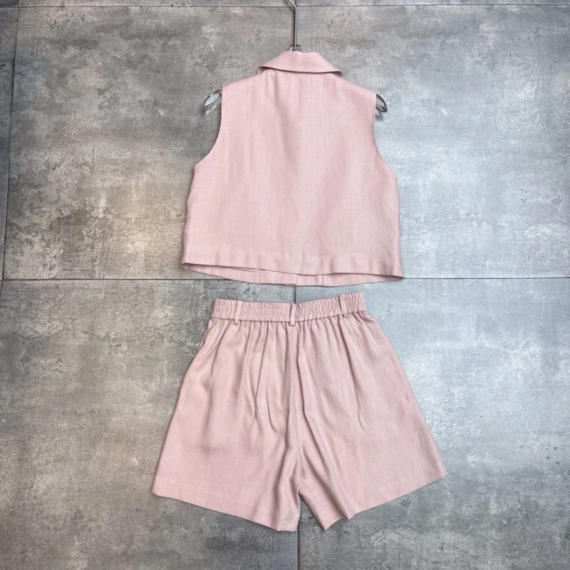 Snug Loro Piana Short Suits 151534