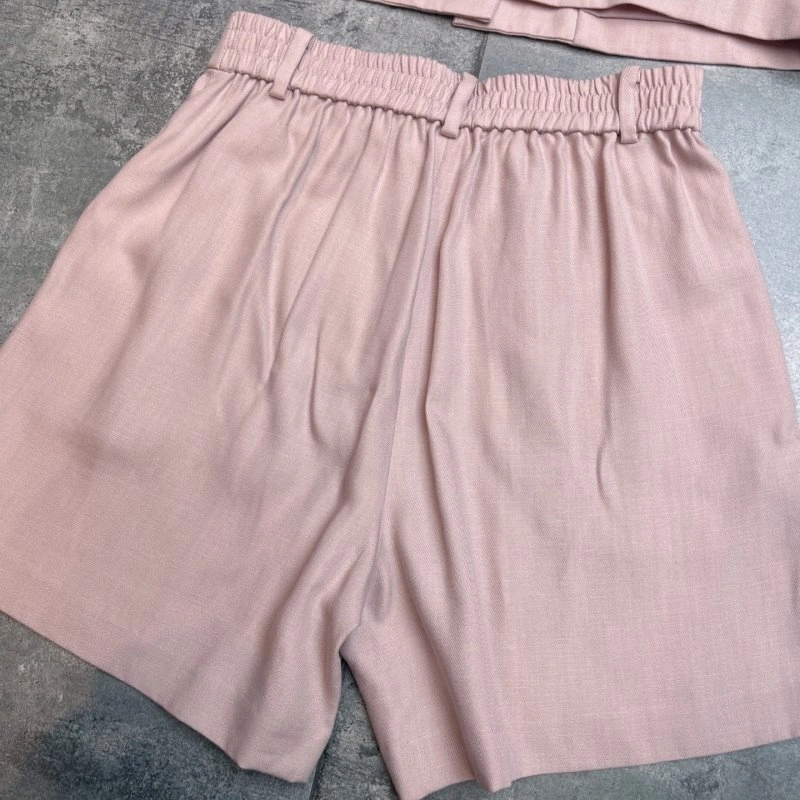 Snug Loro Piana Short Suits 151534